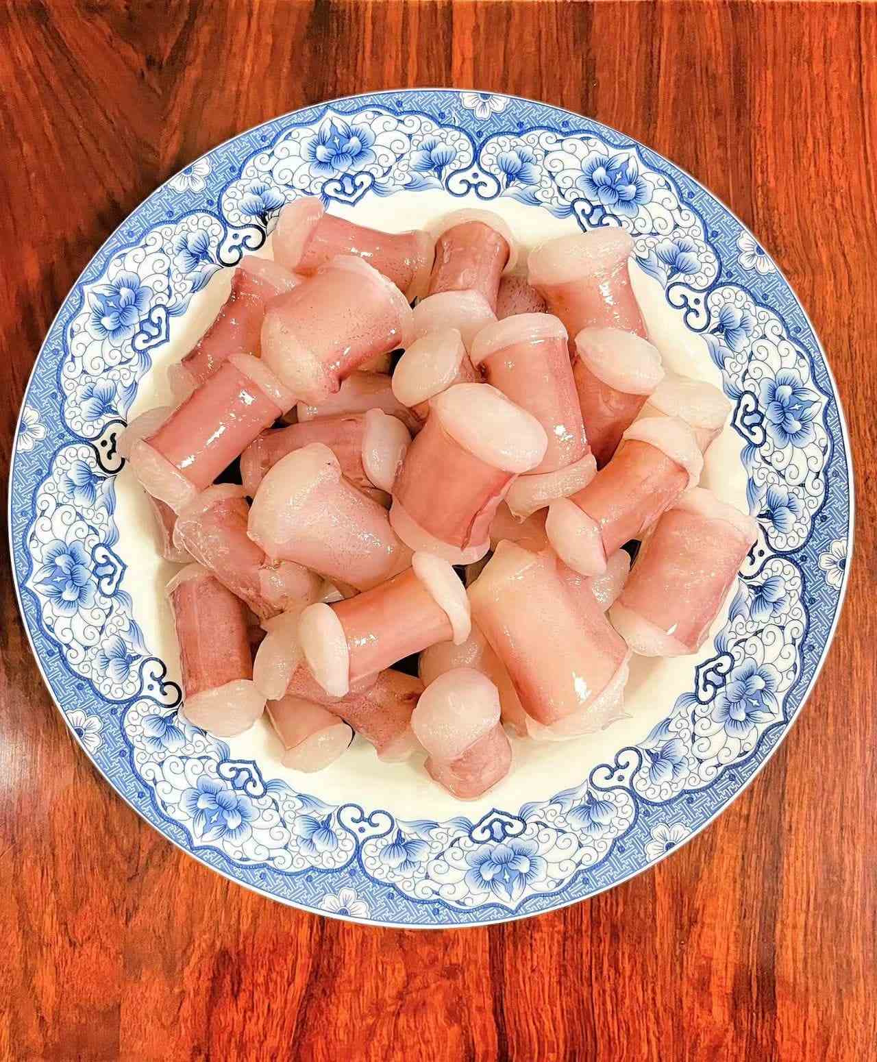 squid tentacle cubes